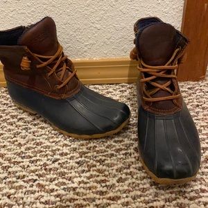 Sperry rain boots